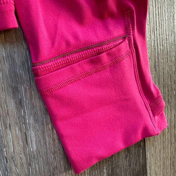 Lululemon cropped half zip pink - Picture 3 of 4